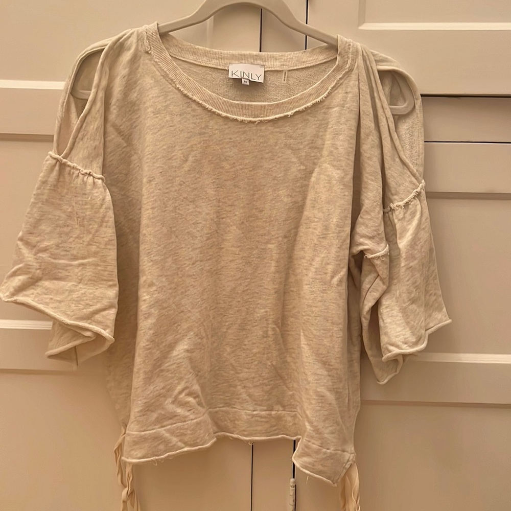 Kinly top